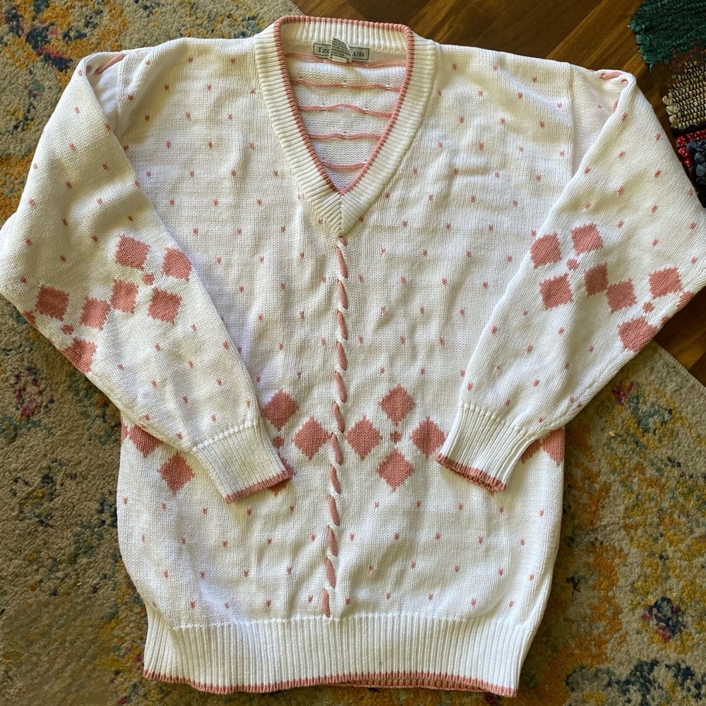 Izod Women's V-Neck Sweater in Pink and White Argyle